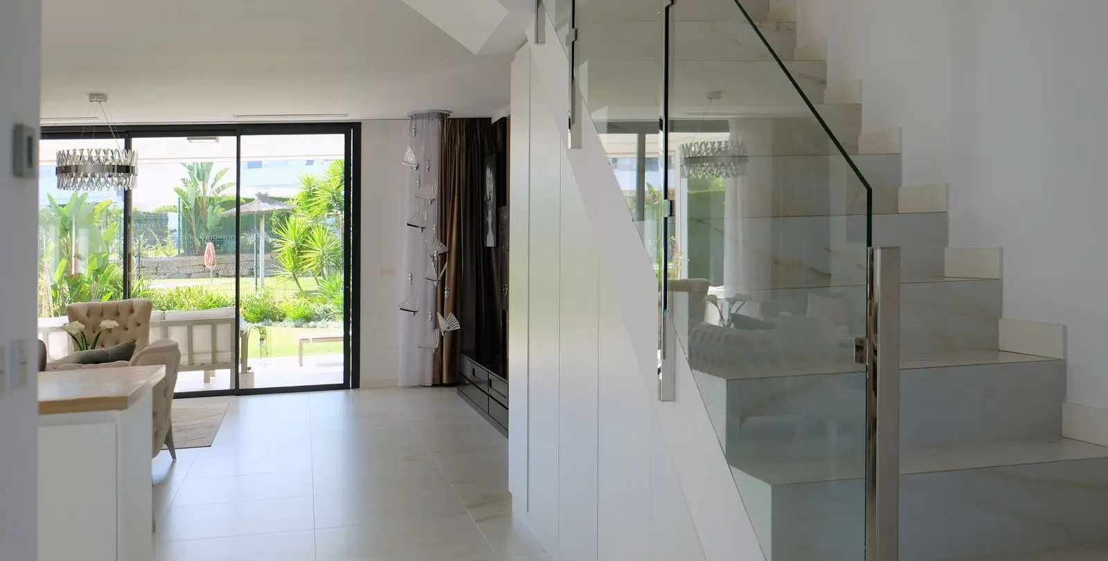 Sale of semi-detached house in New Golden Mile 10