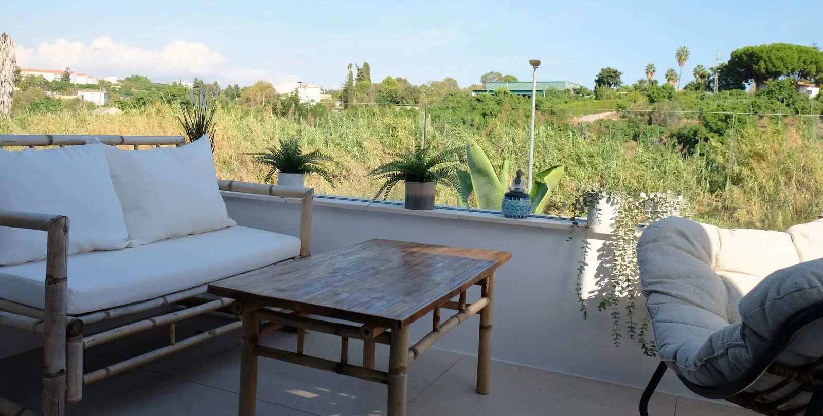 Sale of semi-detached house in New Golden Mile 37