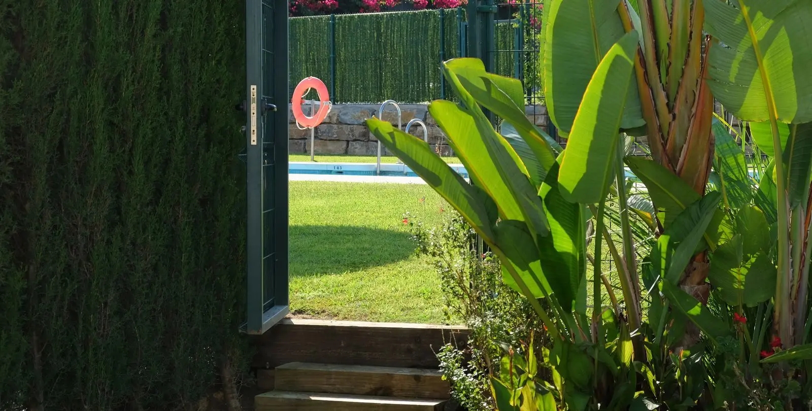Sale of semi-detached house in New Golden Mile 49