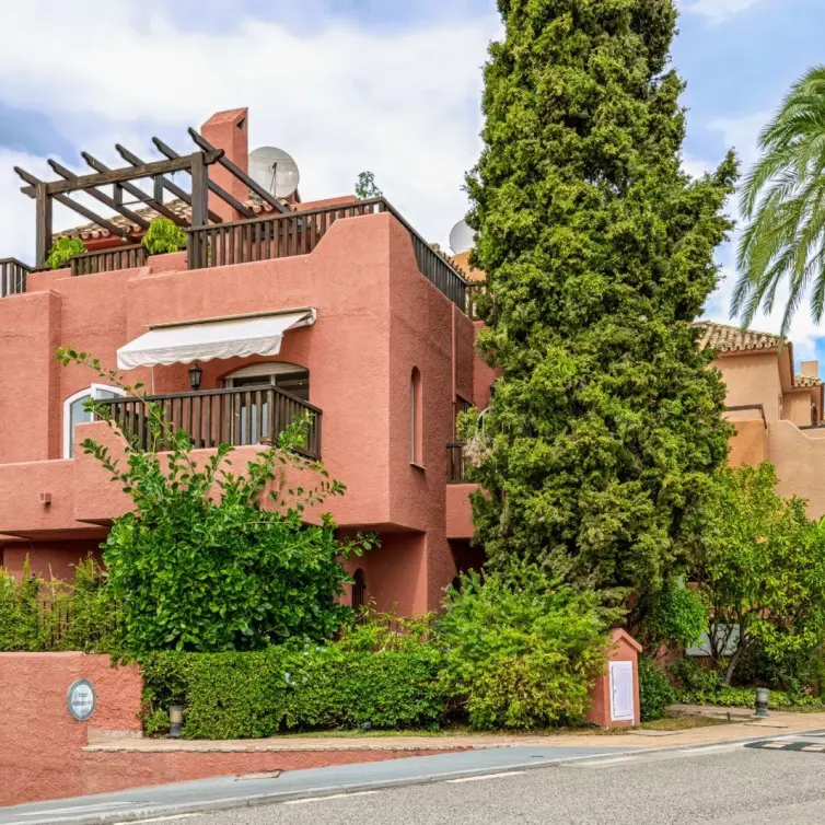 Venta de adosado en Nueva Andalucía