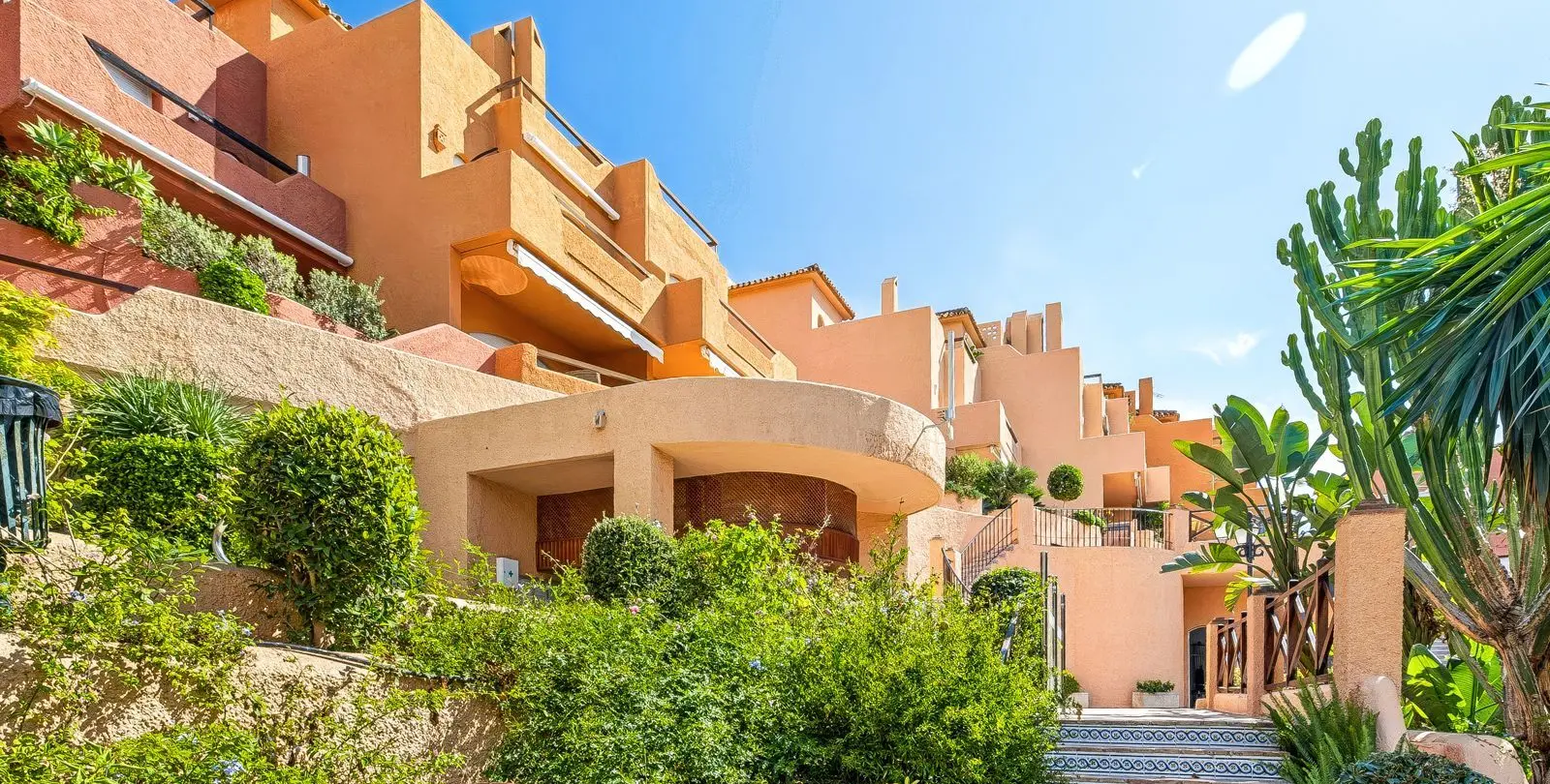 Venta de adosado en Nueva Andalucía 65