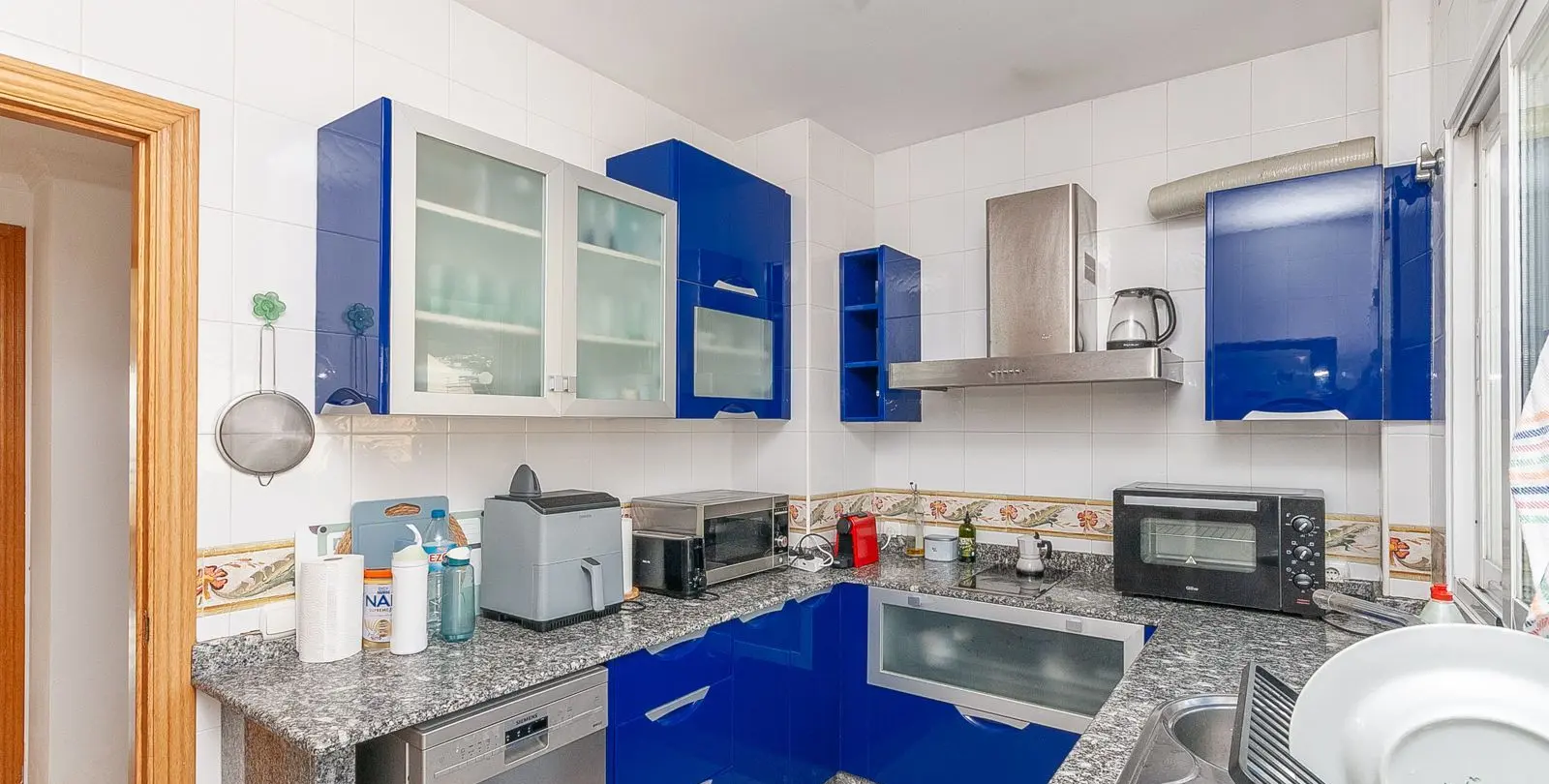 Venta de apartamento en planta media en Marbella 9