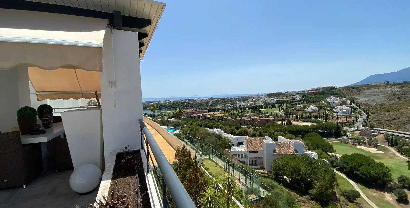 Venta de apartamento en planta baja en Los Flamingos 2