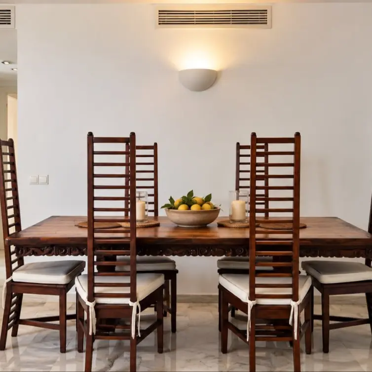 Venta de apartamento en planta media en Puerto Banús