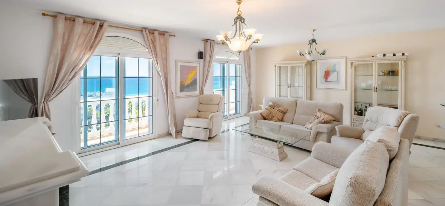 Venta de villa independiente en Benalmadena 2