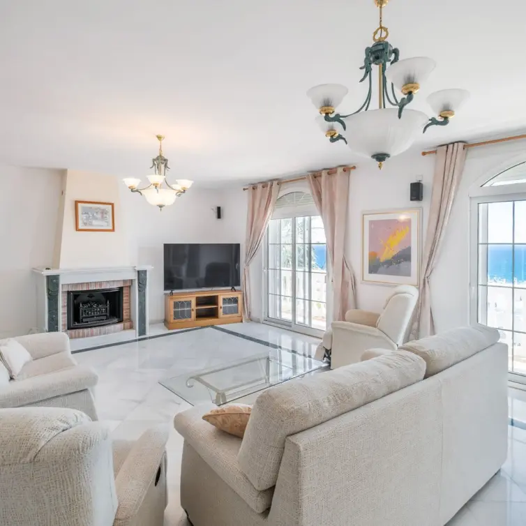 Venta de villa independiente en Benalmadena