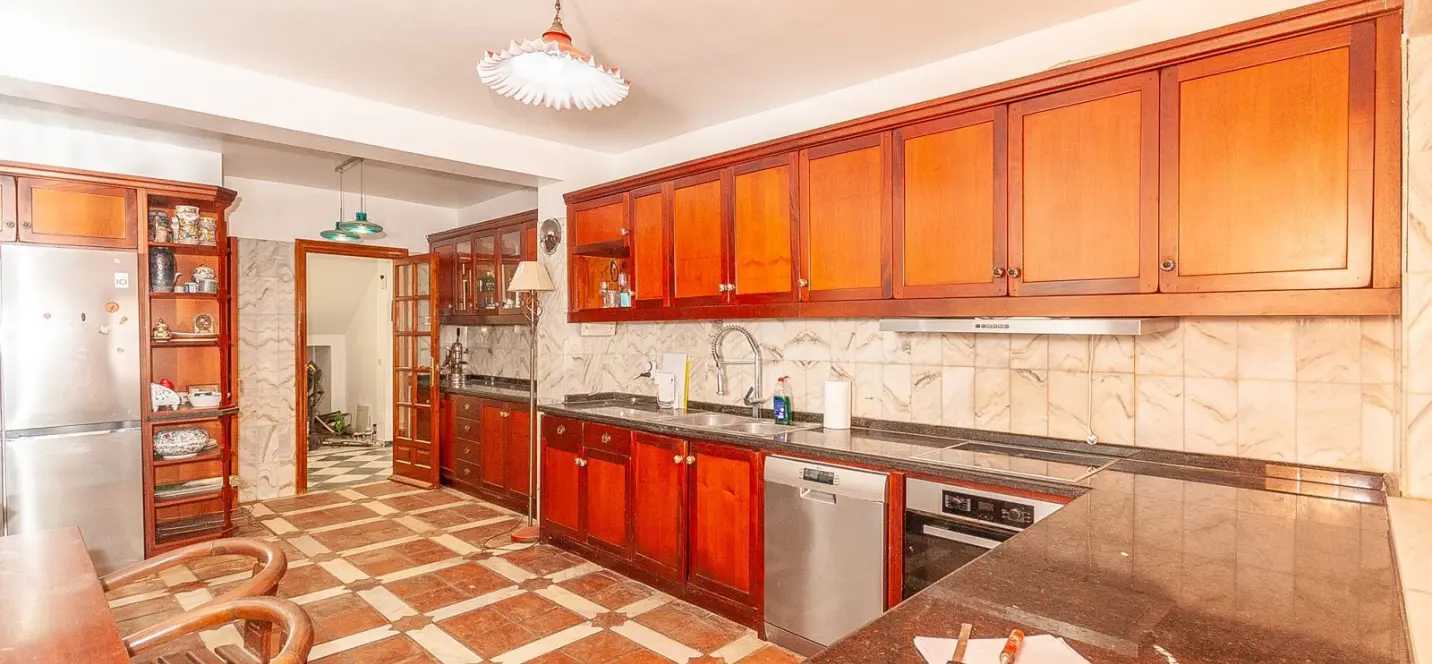 Venta de villa independiente en Elviria 3