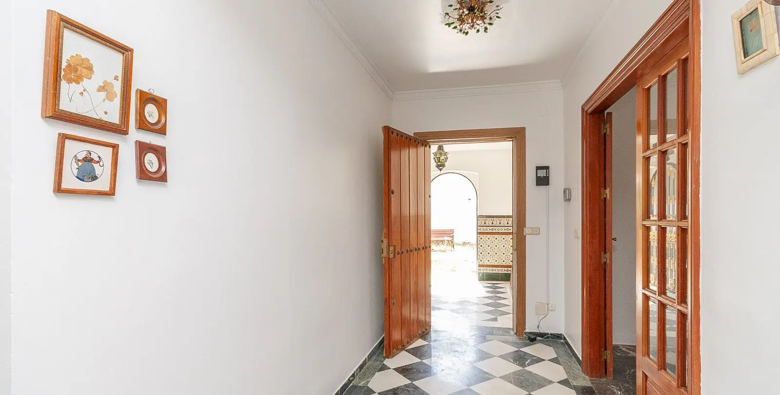 Venta de villa independiente en Elviria 8