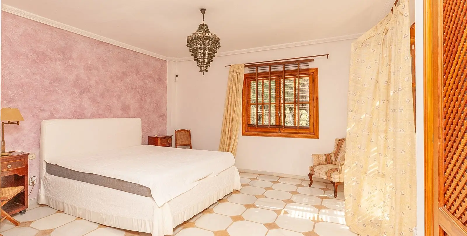Venta de villa independiente en Elviria 13