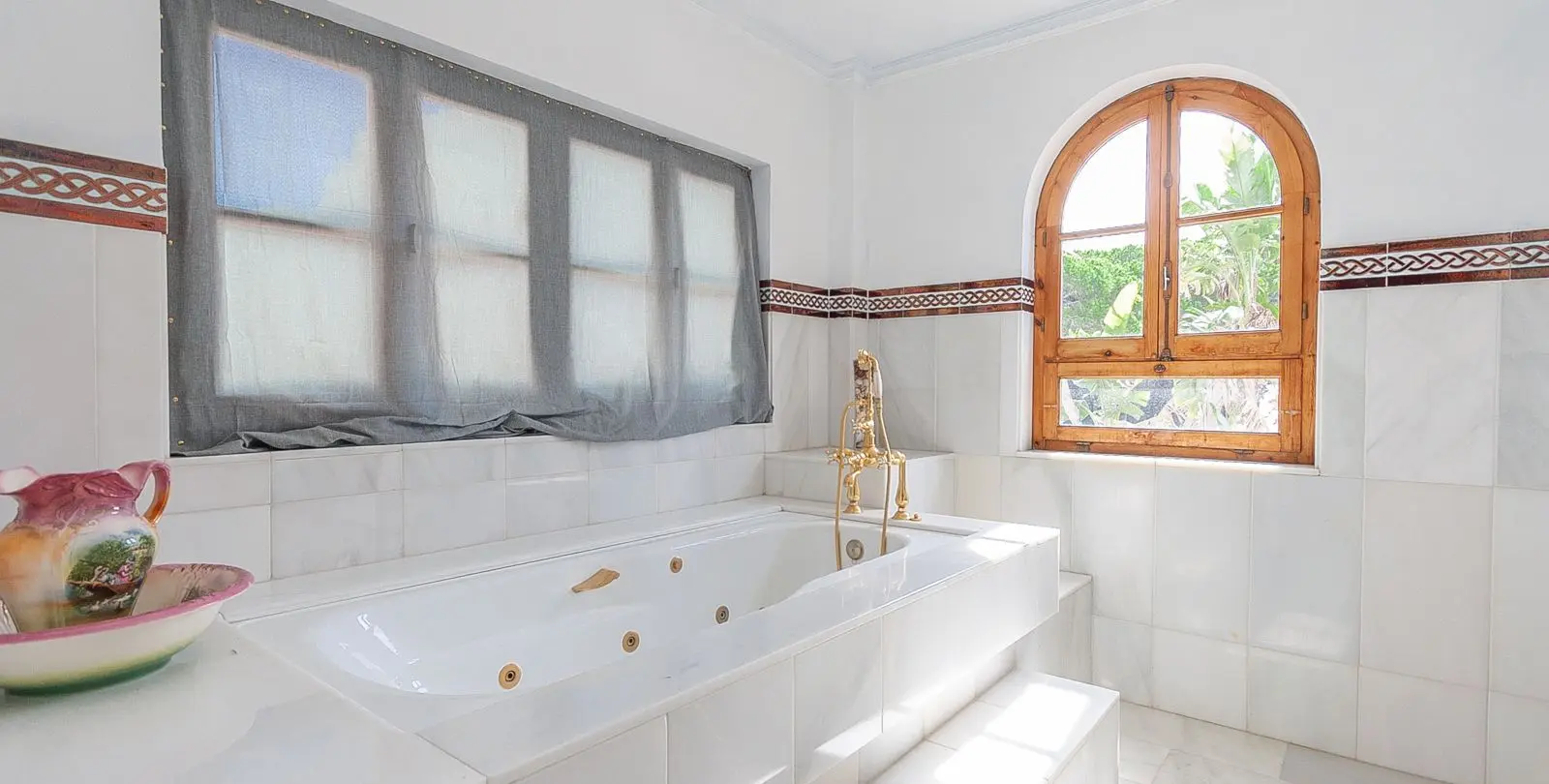 Venta de villa independiente en Elviria 15