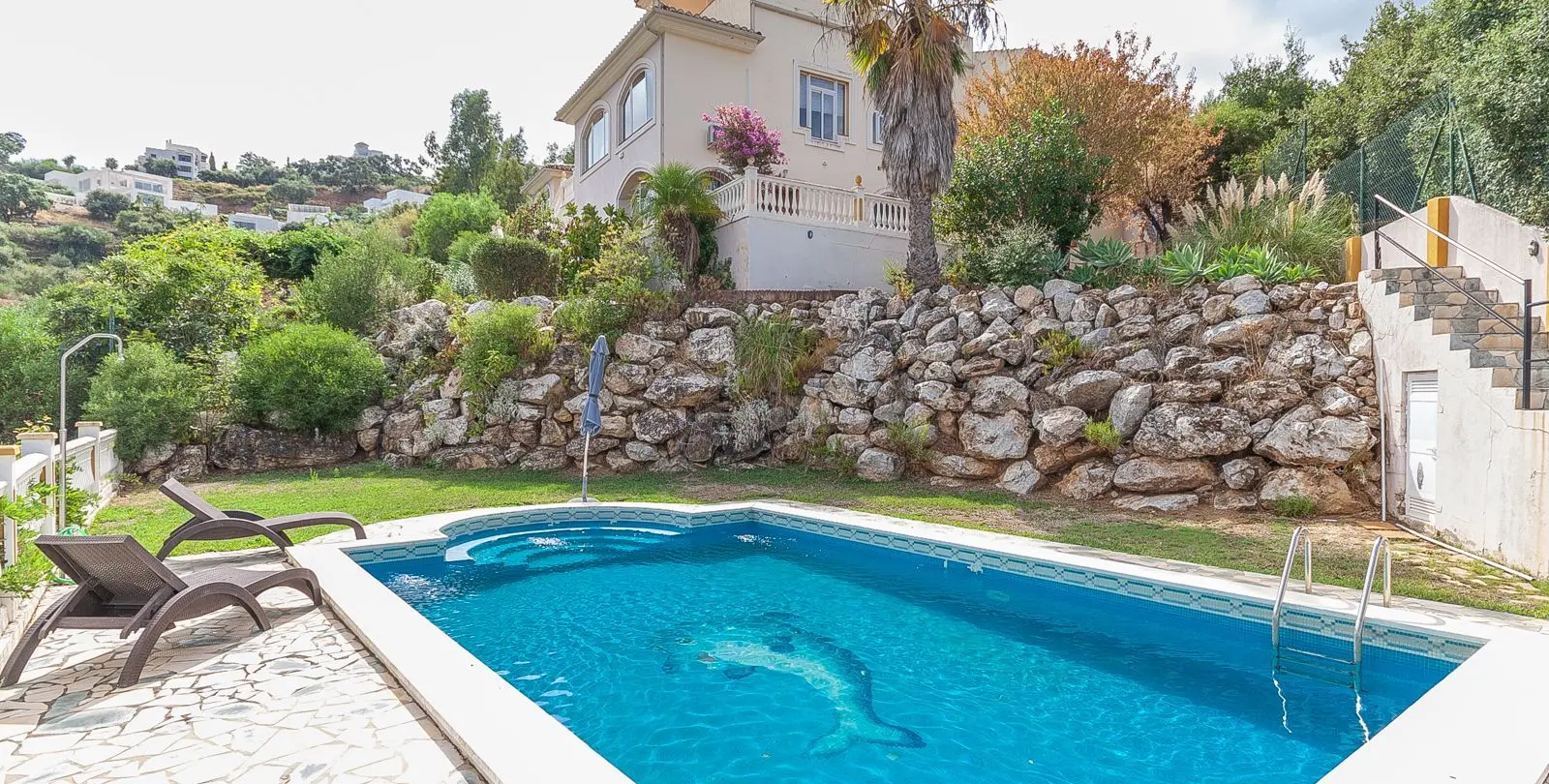 Venta de villa independiente en La Mairena 1