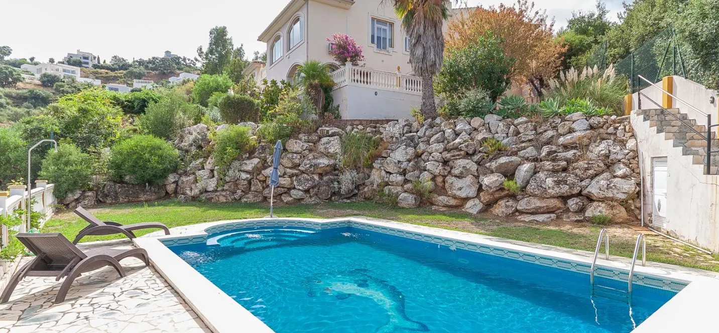 Venta de villa independiente en La Mairena 0