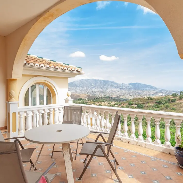Venta de villa independiente en La Mairena