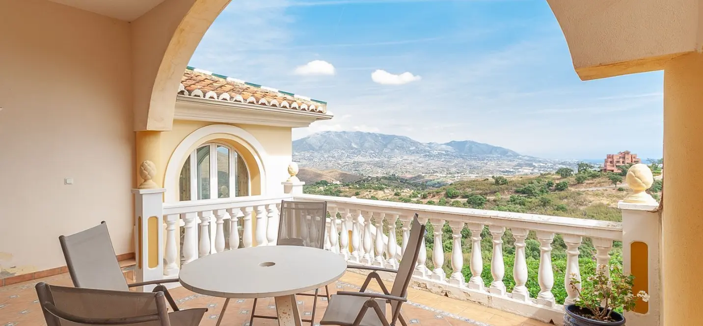 Venta de villa independiente en La Mairena 2