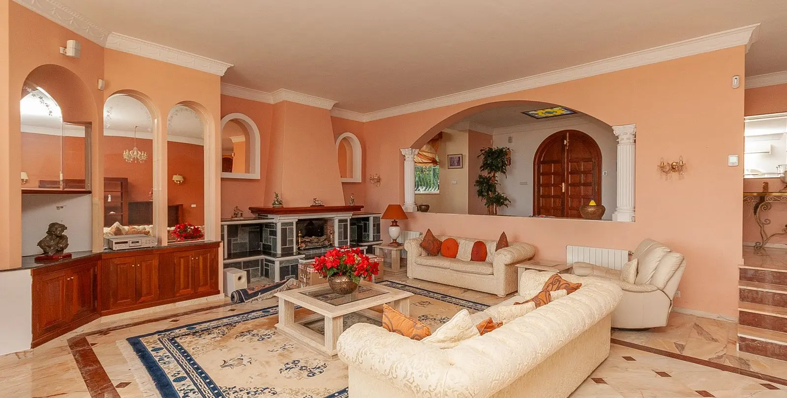 Venta de villa independiente en La Mairena 5