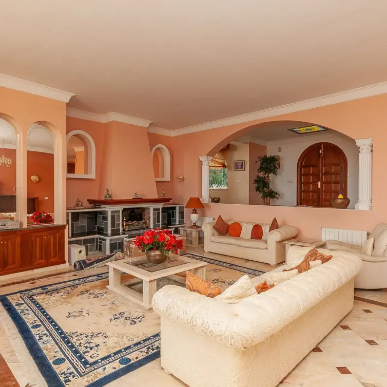 Venta de villa independiente en La Mairena
