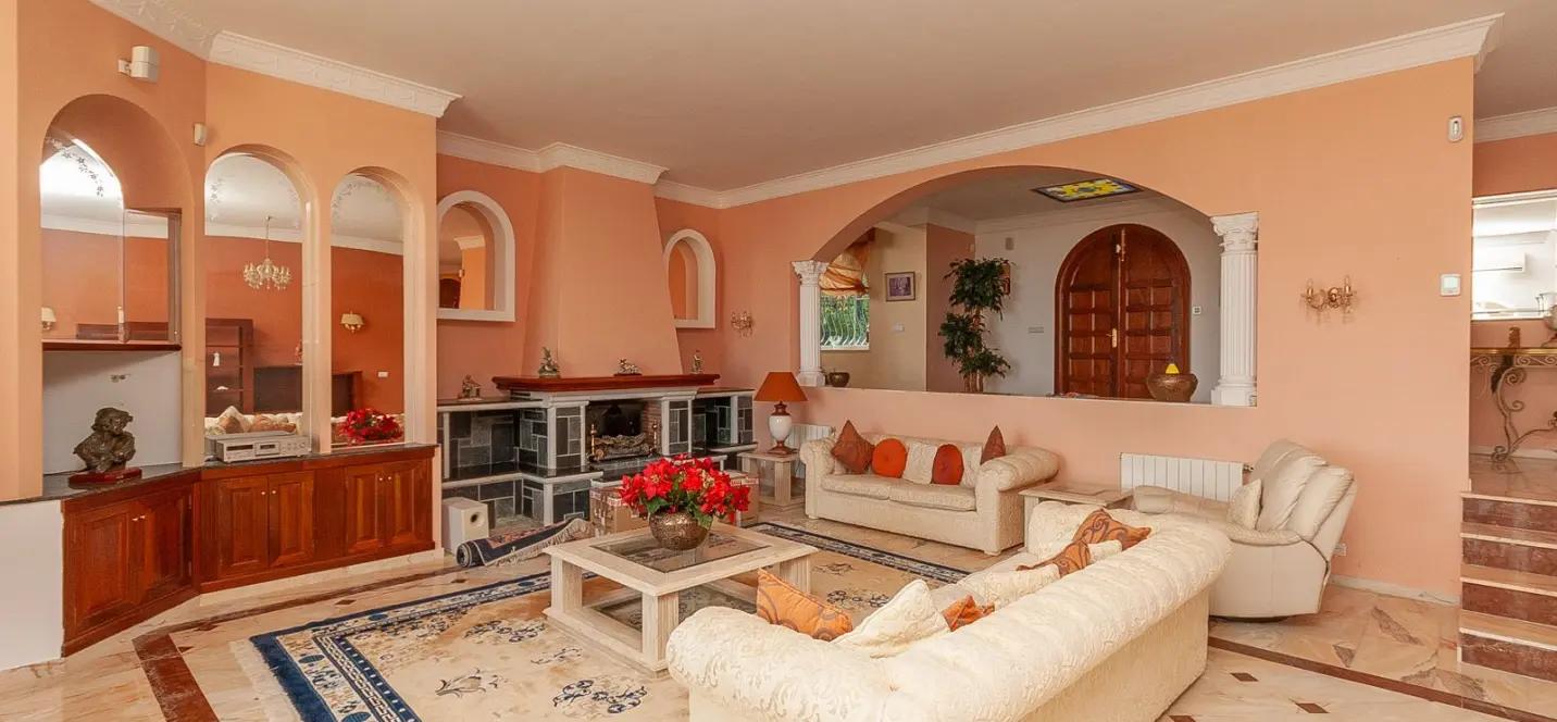 Venta de villa independiente en La Mairena 4