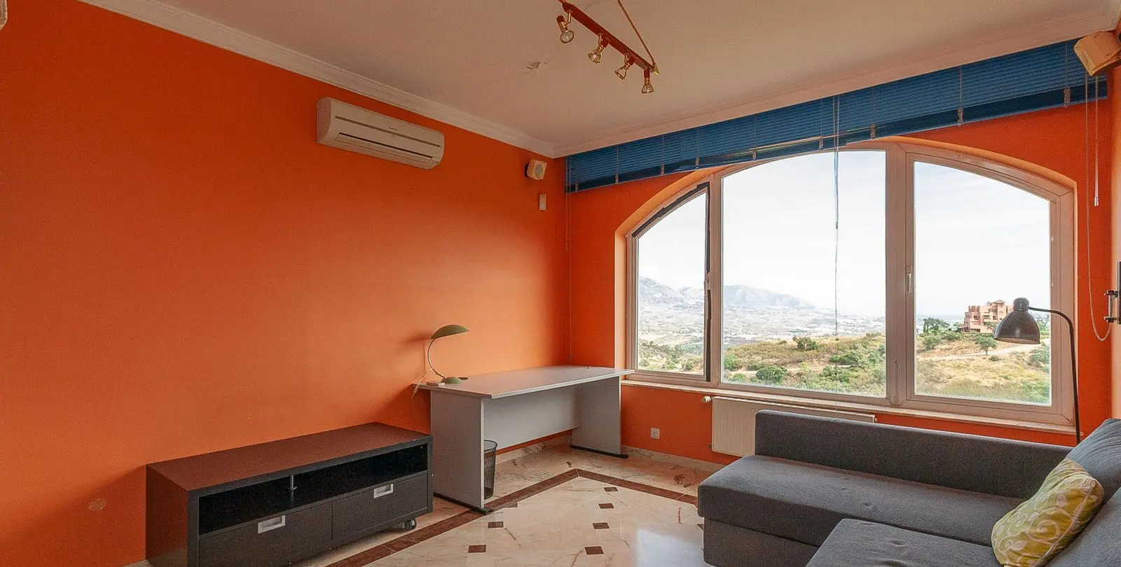 Venta de villa independiente en La Mairena 6
