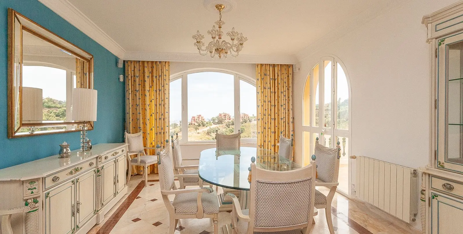 Venta de villa independiente en La Mairena 12