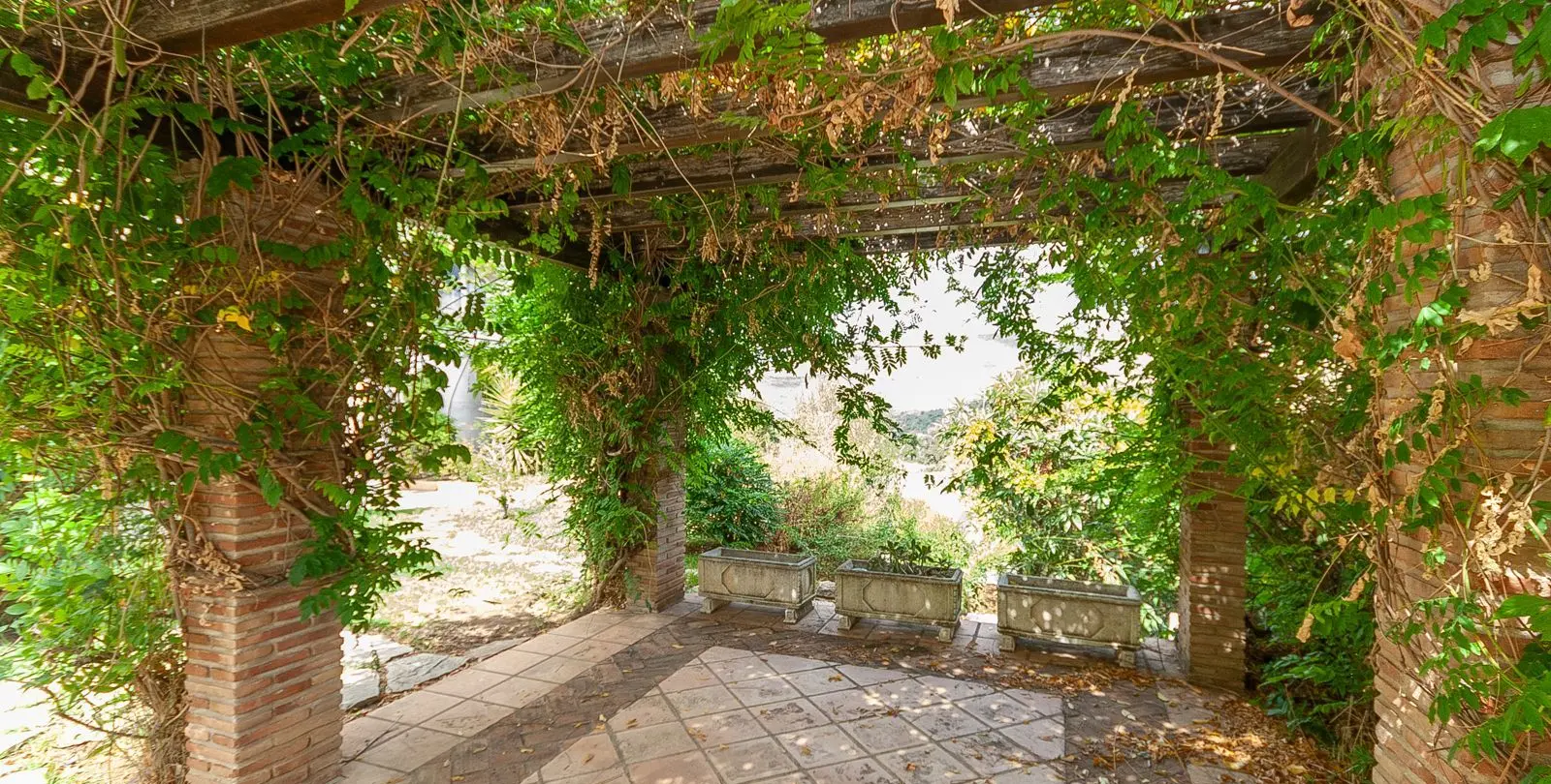 Venta de villa independiente en La Mairena 37