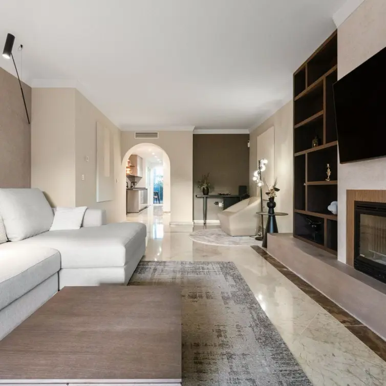 Venta de apartamento en planta baja en The Golden Mile