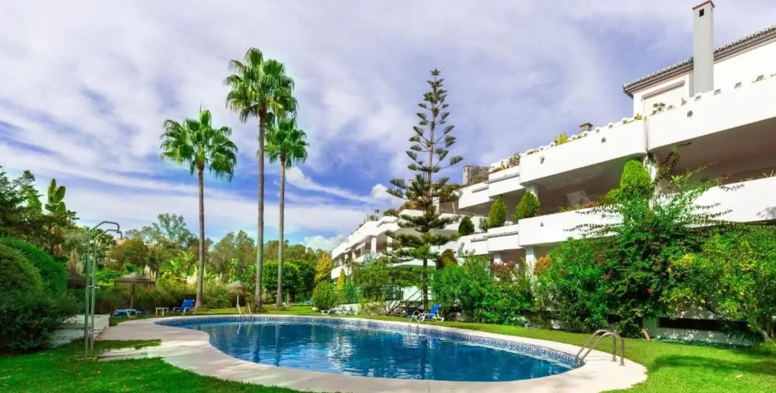 Venta de apartamento en planta baja en The Golden Mile 3