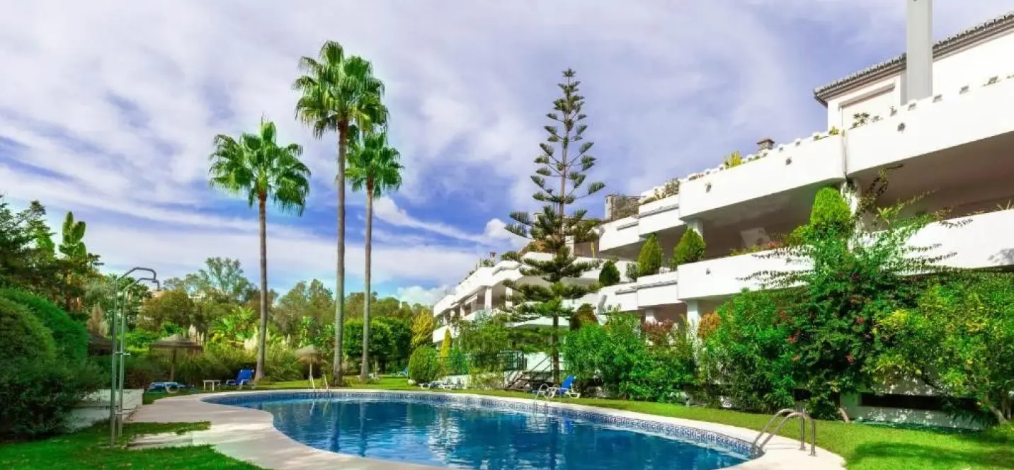Venta de apartamento en planta baja en The Golden Mile 2