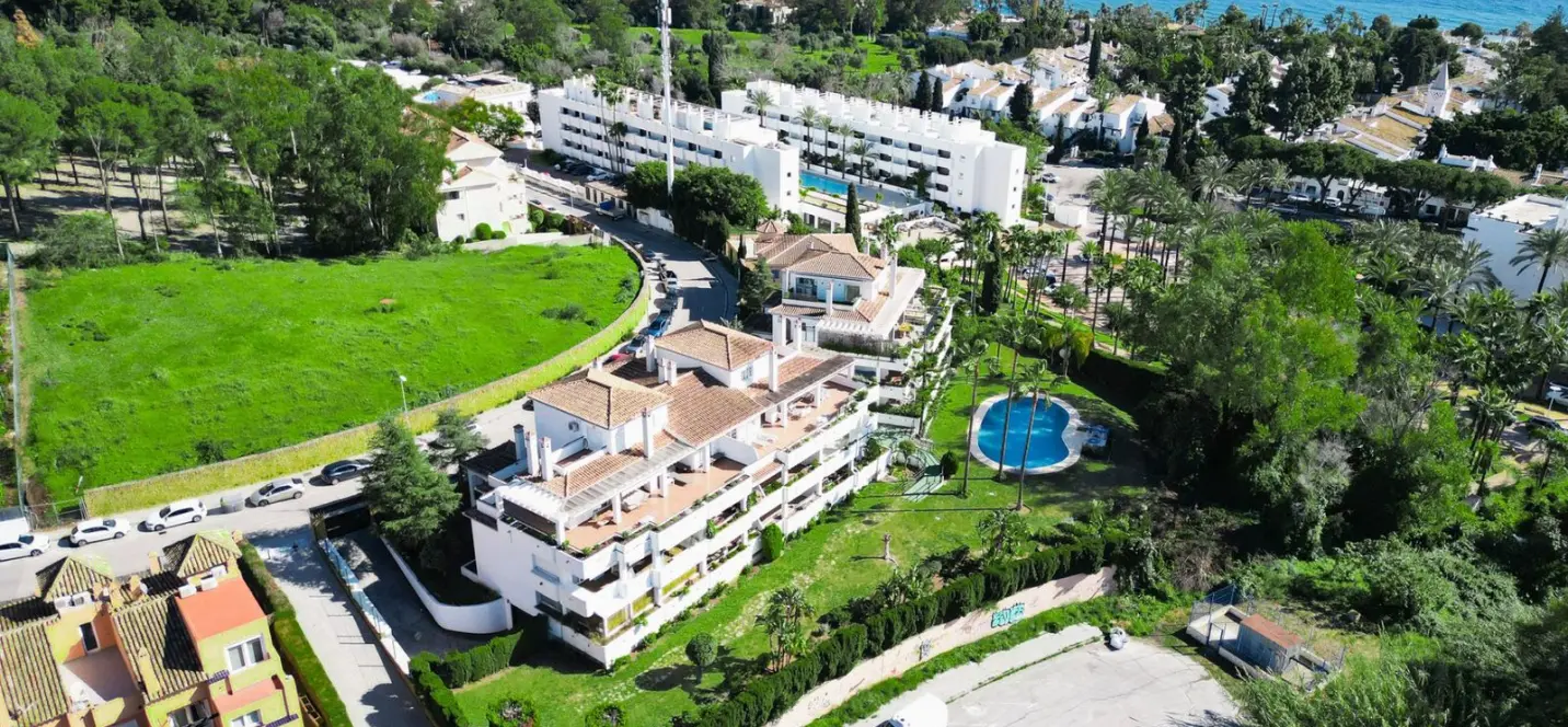 Venta de apartamento en planta baja en The Golden Mile 3