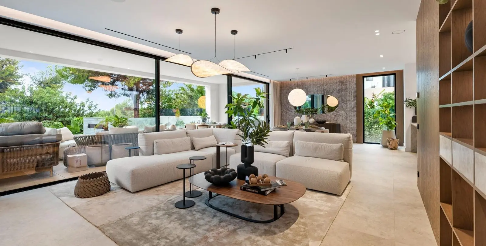 Venta de villa independiente en Nagüeles 6