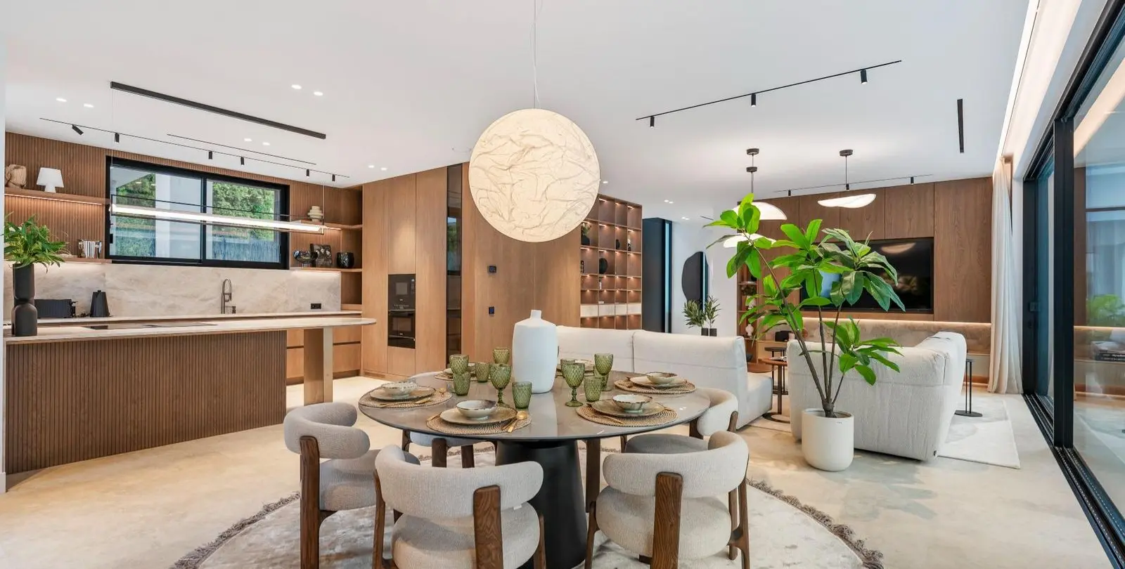 Venta de villa independiente en Nagüeles 7