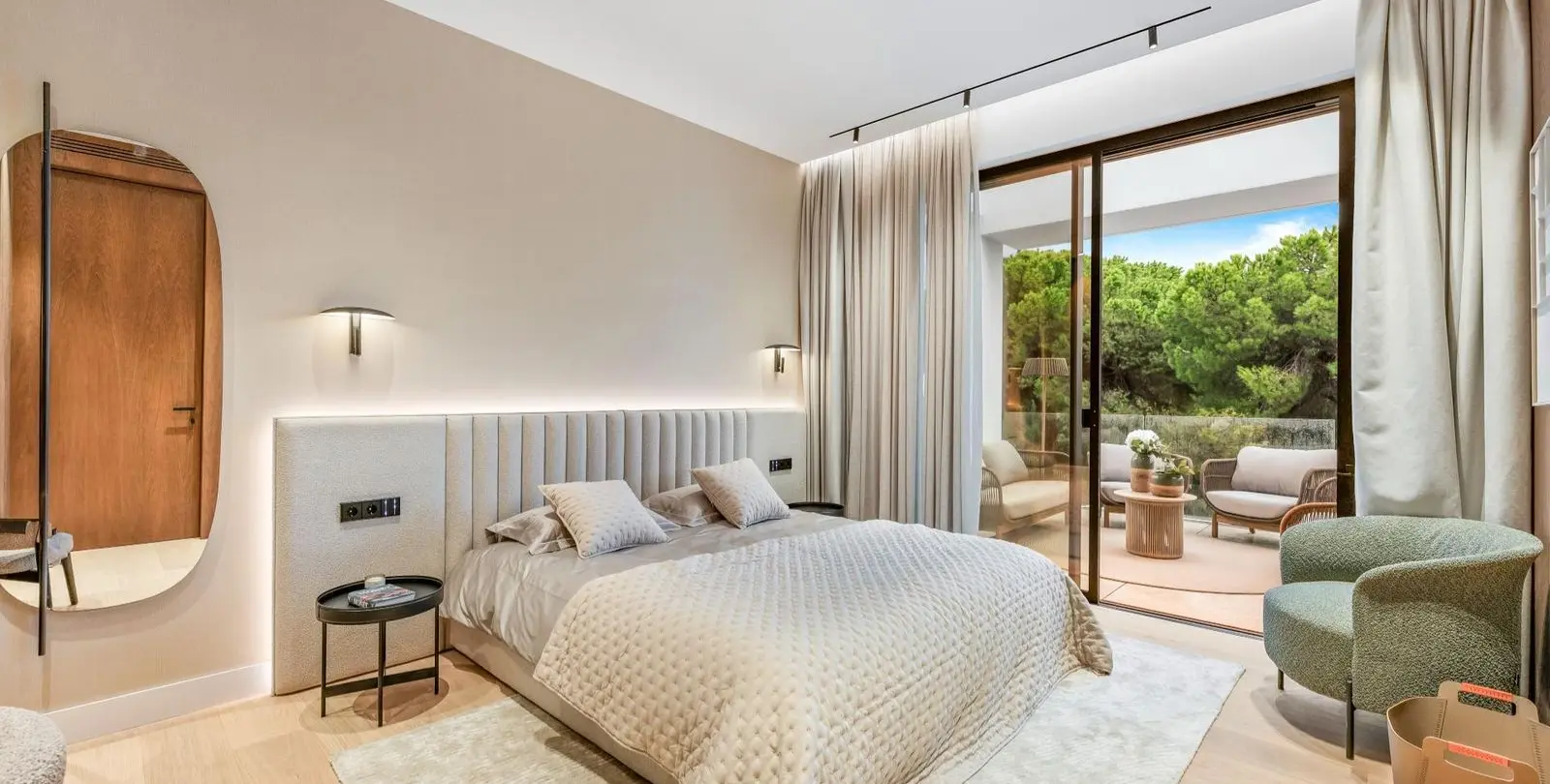 Venta de villa independiente en Nagüeles 8