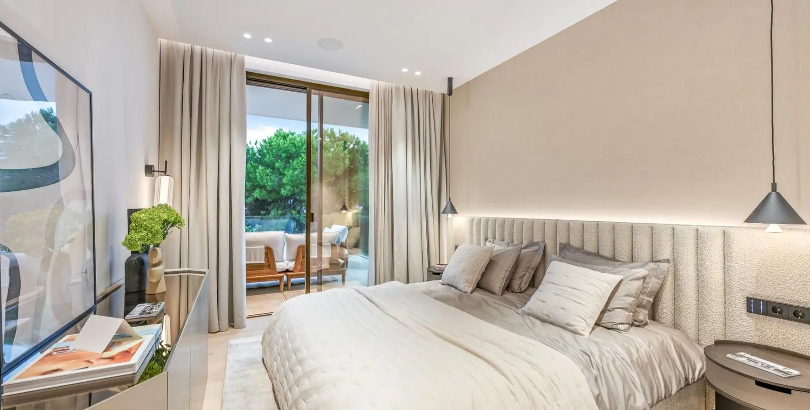 Venta de villa independiente en Nagüeles 18