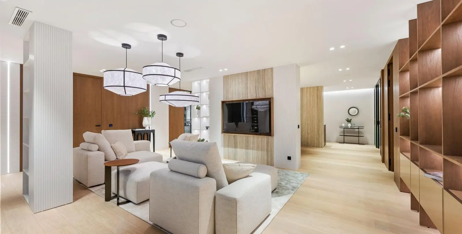 Venta de villa independiente en Nagüeles 40