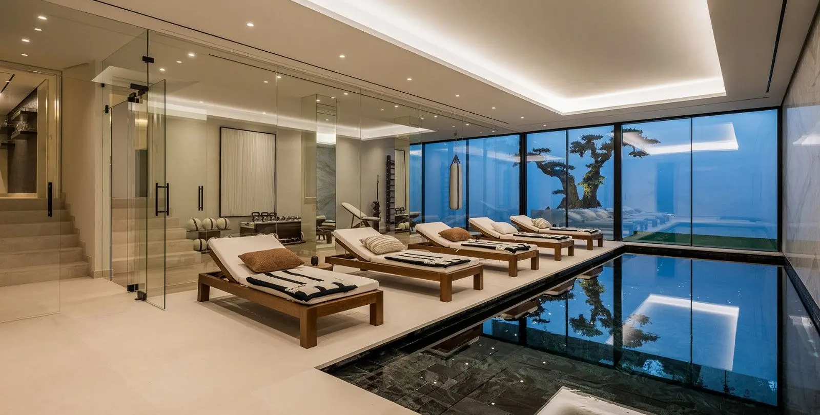 Venta de villa independiente en La Quinta 6