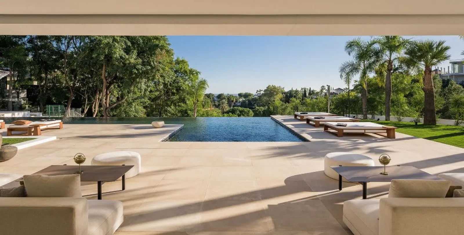 Venta de villa independiente en La Quinta 24