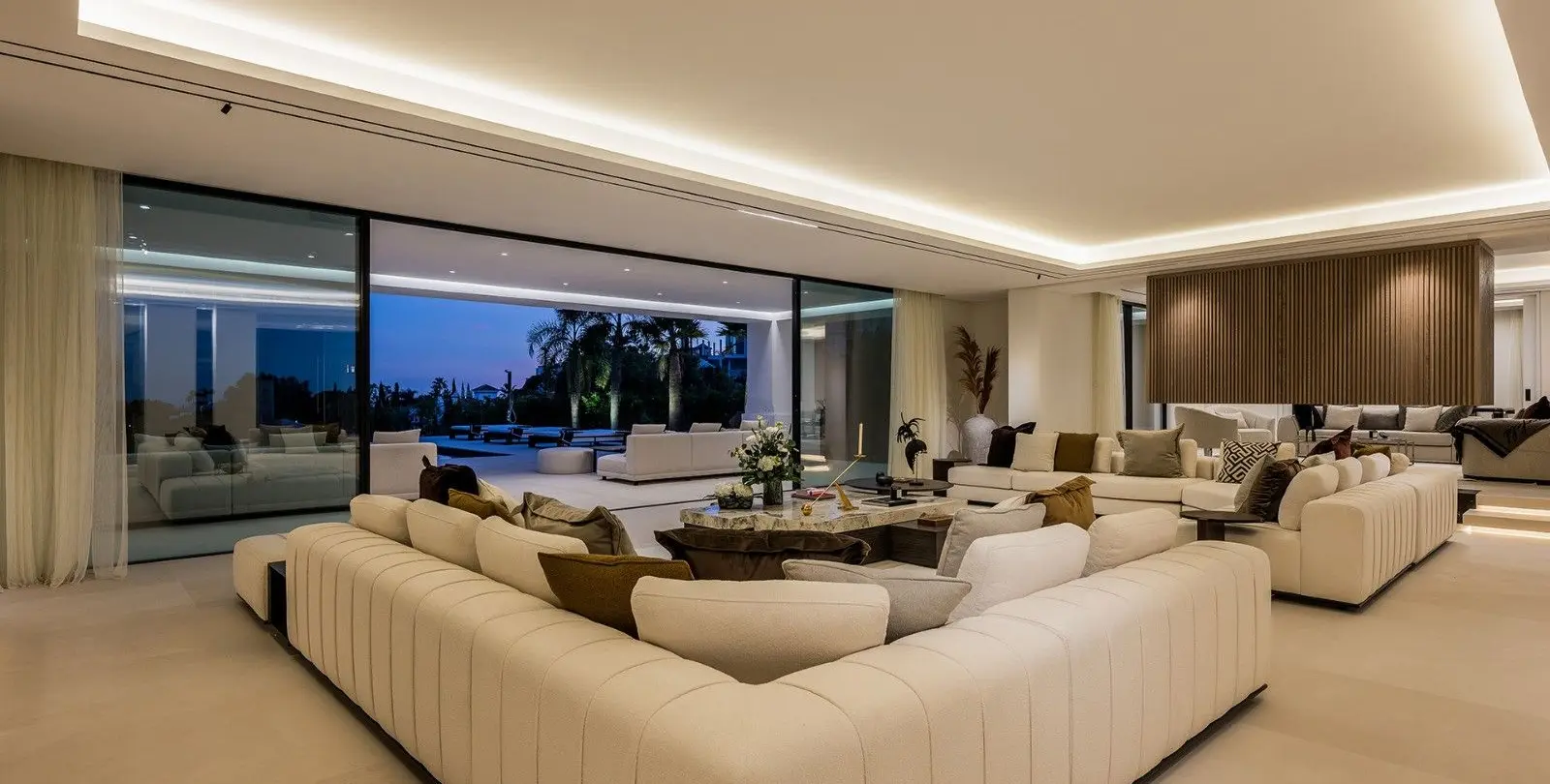 Venta de villa independiente en La Quinta 30