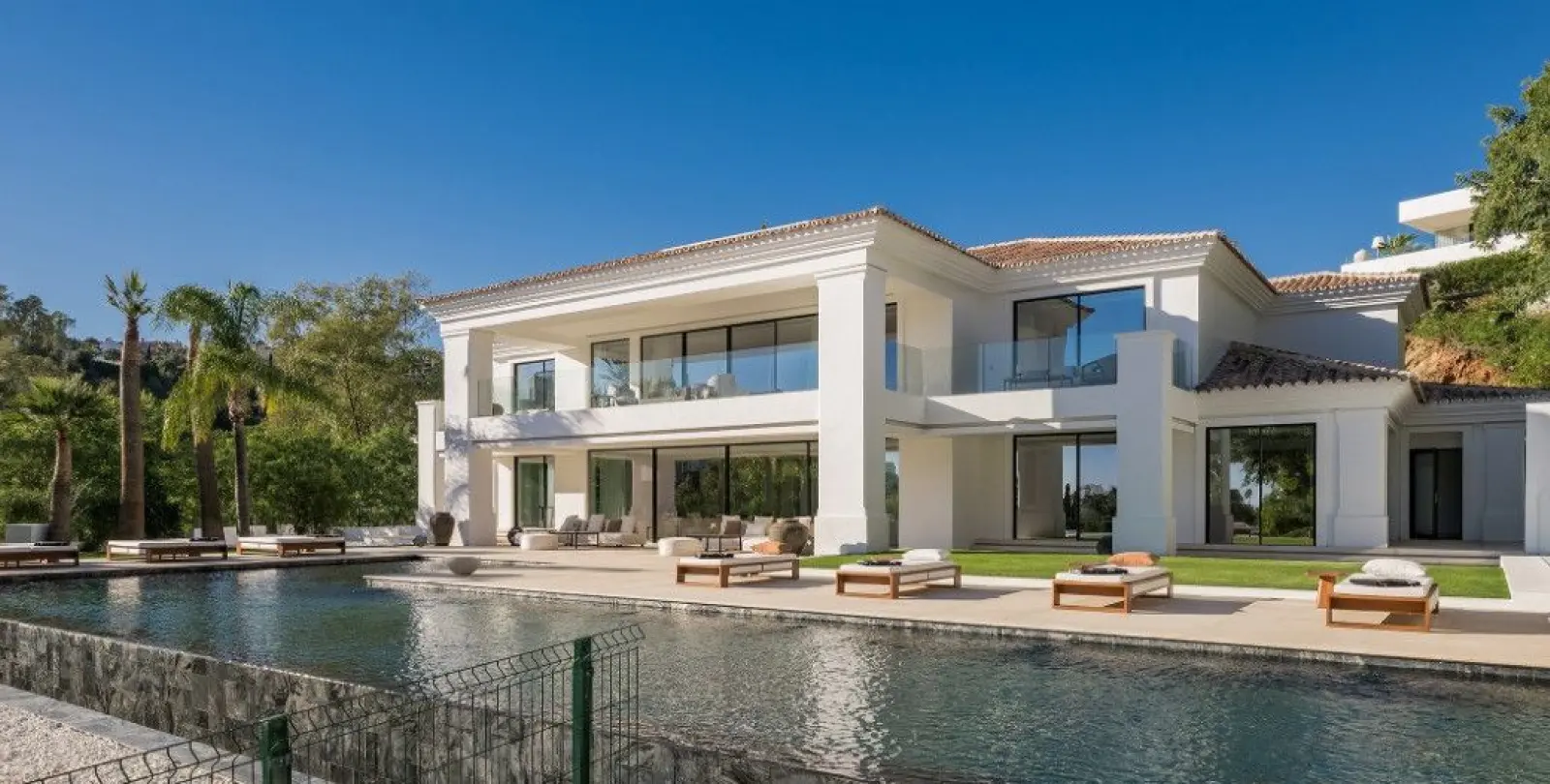 Venta de villa independiente en La Quinta 40