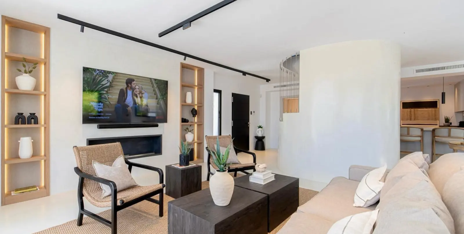 Long-term rent of detached villa in Costalita 10