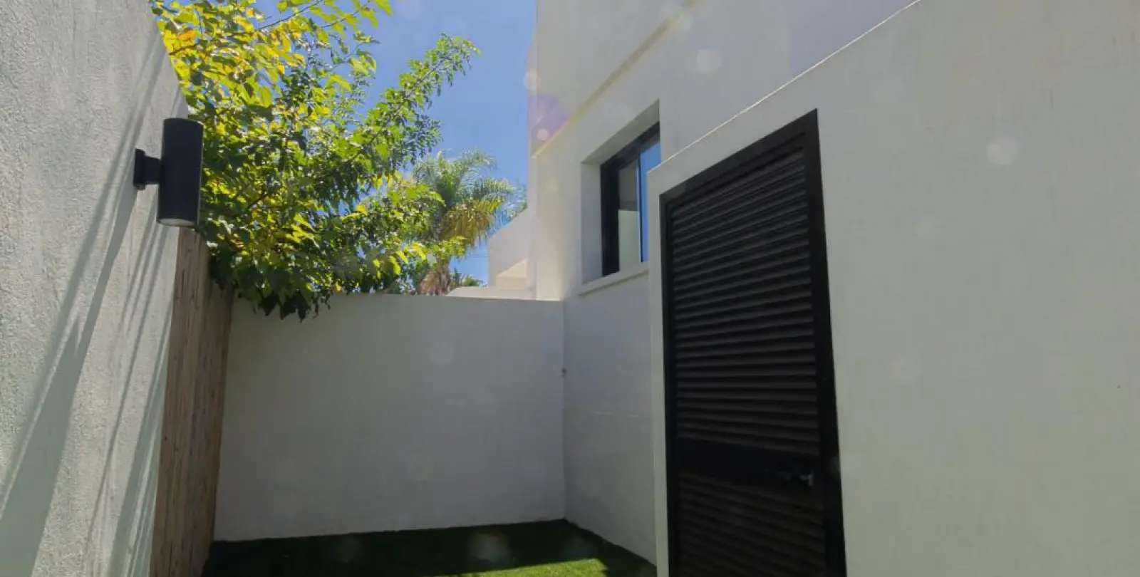 Long-term rent of detached villa in Costalita 33