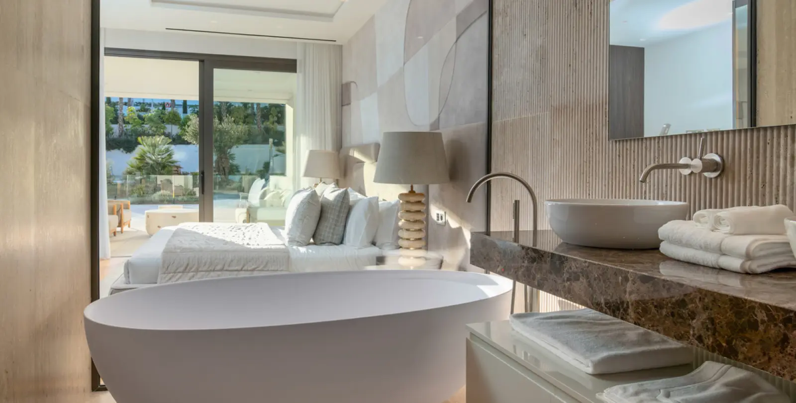 Long-term rent of ground floor apartment in The Golden Mile 15