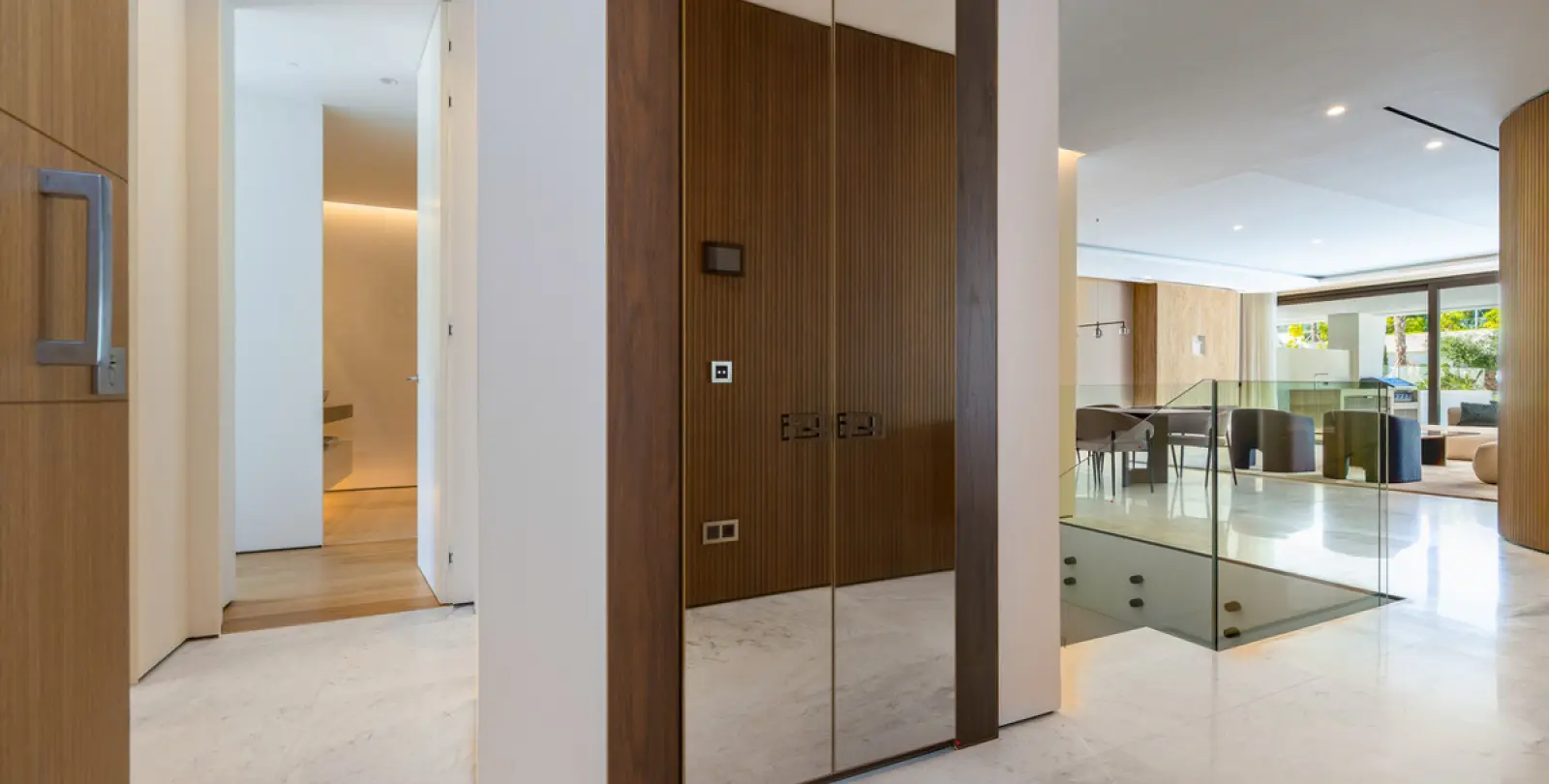 Long-term rent of ground floor apartment in The Golden Mile 18