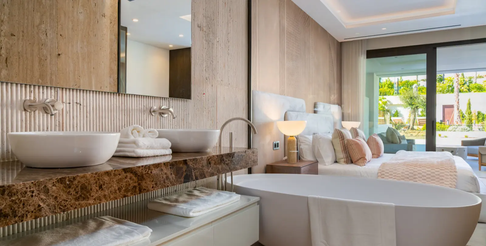 Long-term rent of ground floor apartment in The Golden Mile 5
