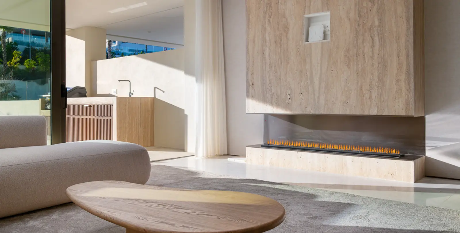 Long-term rent of ground floor apartment in The Golden Mile 24