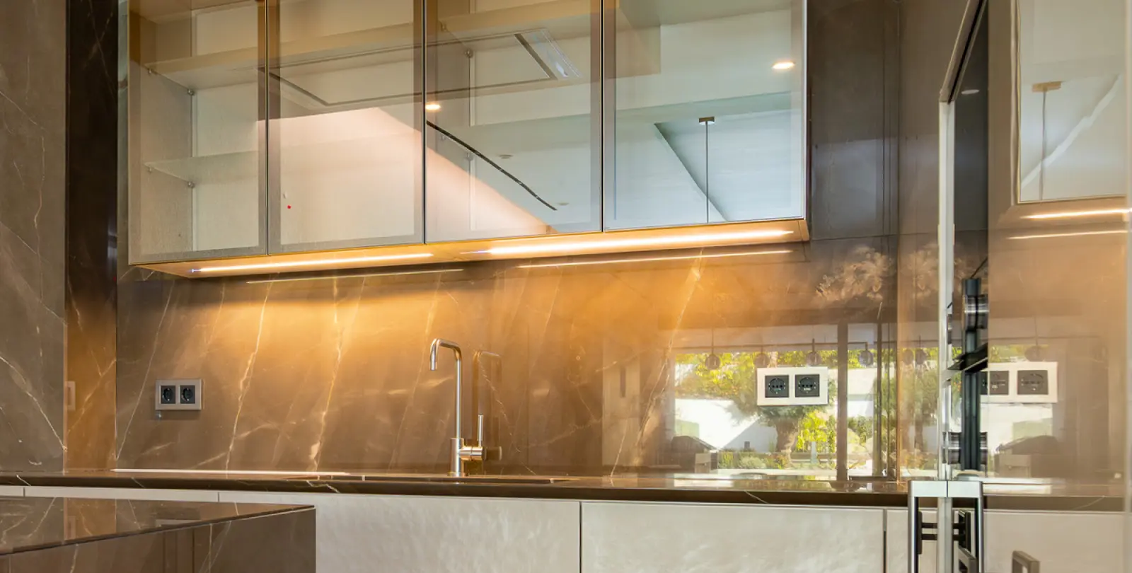 Long-term rent of ground floor apartment in The Golden Mile 38