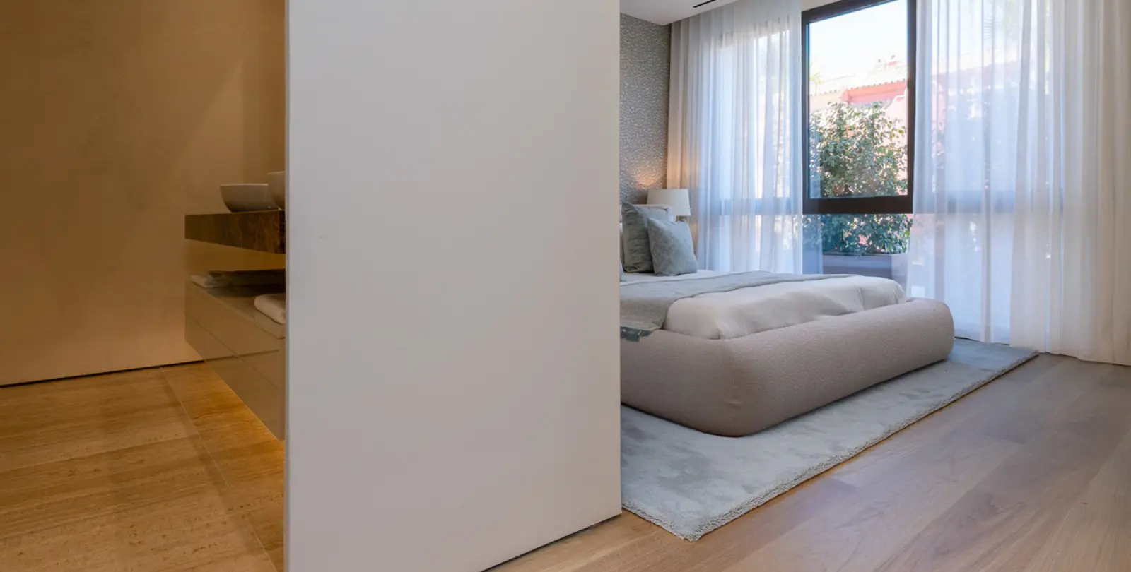 Long-term rent of ground floor apartment in The Golden Mile 42