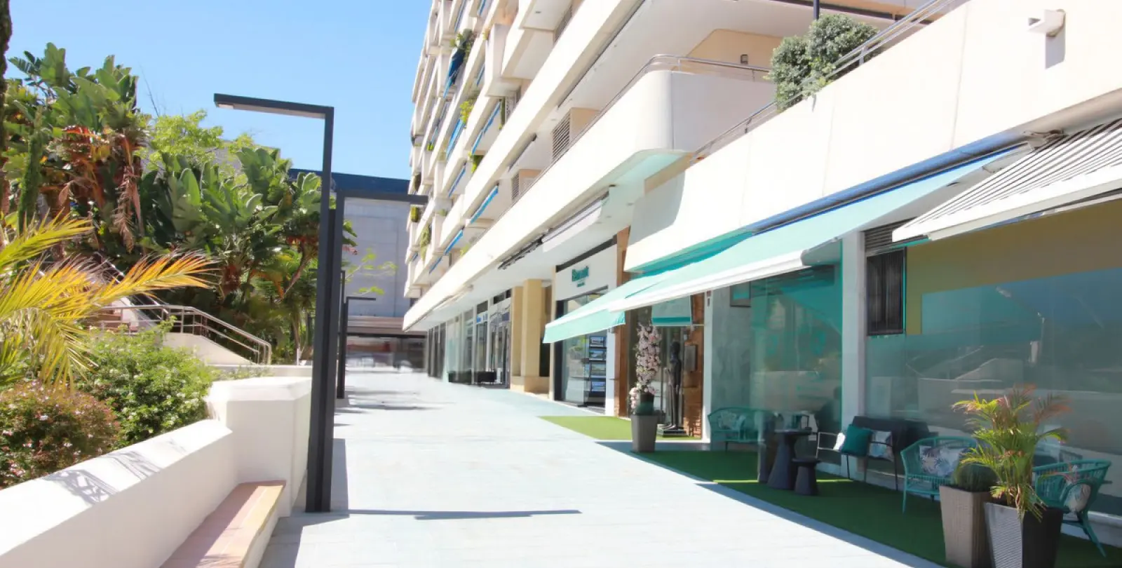 Долгосрочная аренда коммерческого помещения в Puerto Banús 21