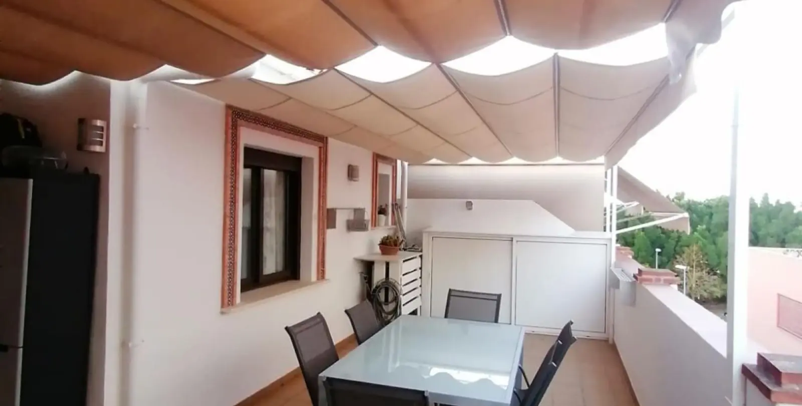 Sale of penthouse in Alhaurín de la Torre 2