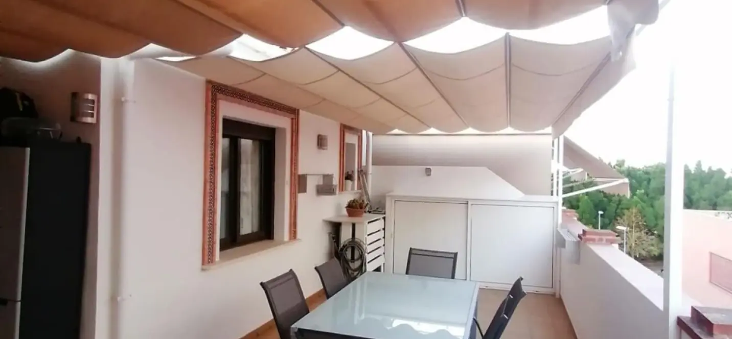 Sale of penthouse in Alhaurín de la Torre 1