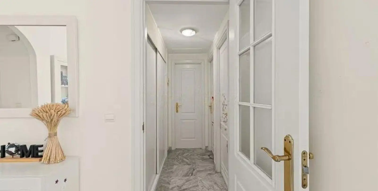 Sale of penthouse in San Pedro de Alcántara 13