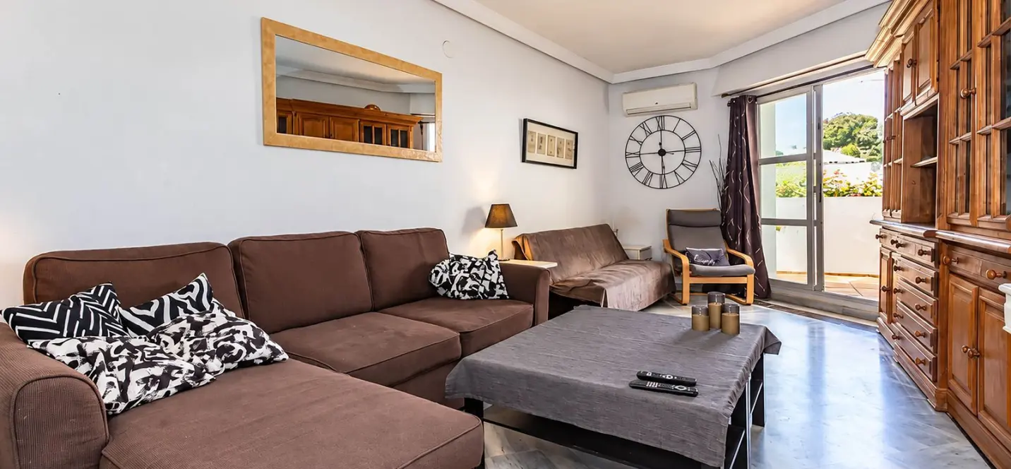 Sale of ground floor apartment in Nueva Andalucía 1